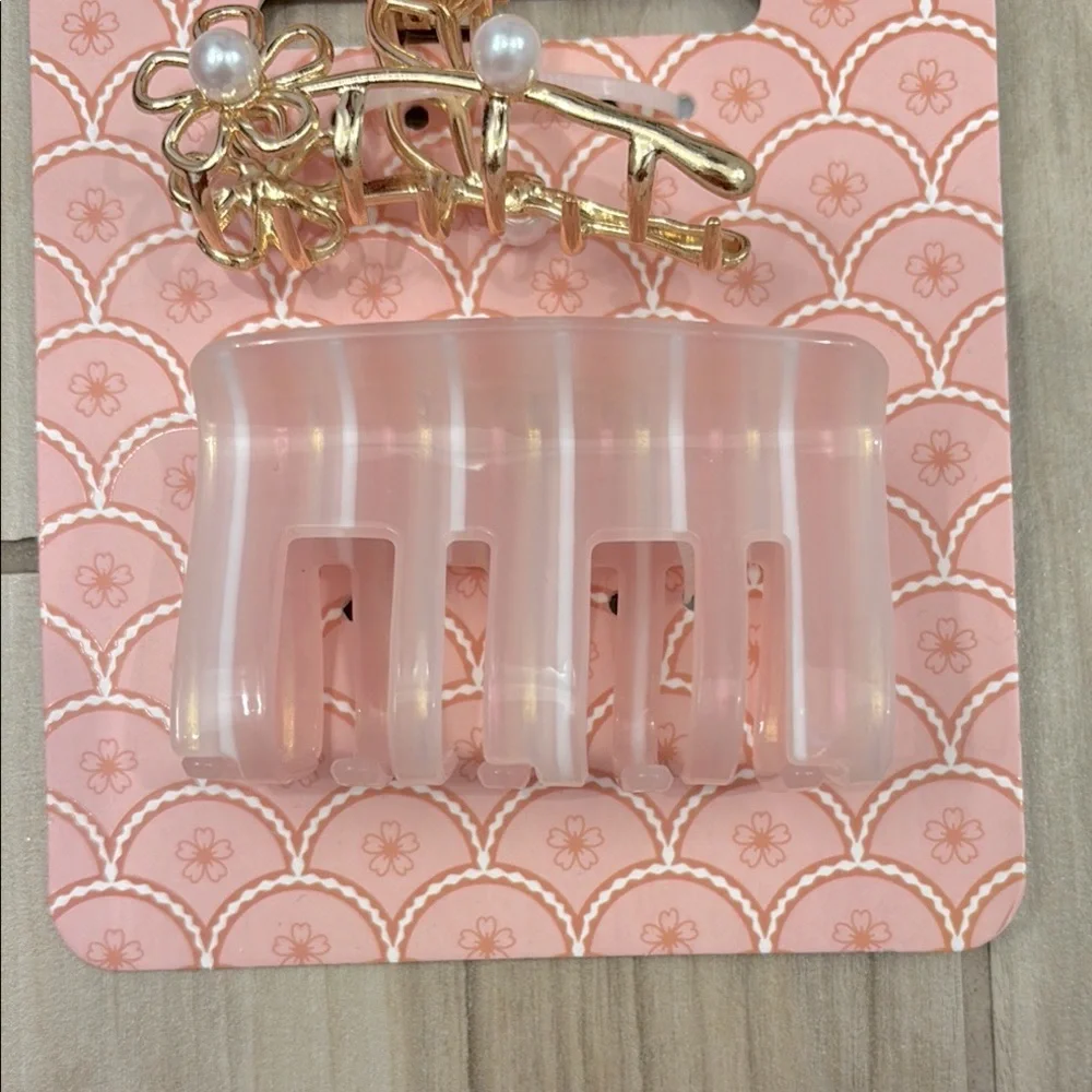 NWT Nicole Miller Floral Pink and Gold flower Hair Clip Trio